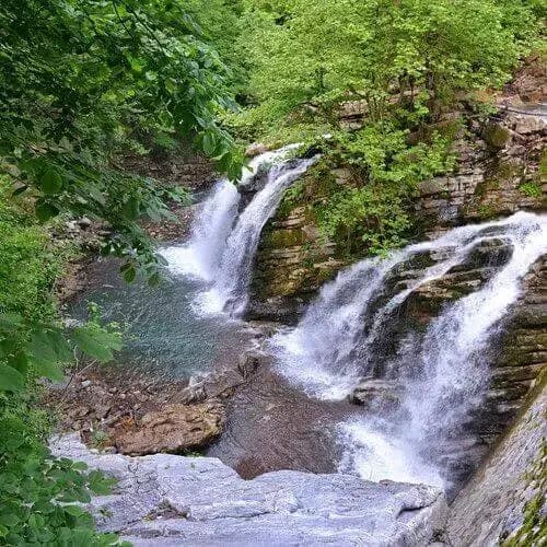 Maden Deresi şelalesi